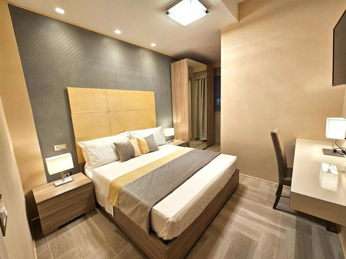 Astoria Supreme - Modern Boutique Bed & Breakfast